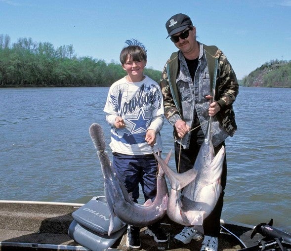 paddlefish snagging