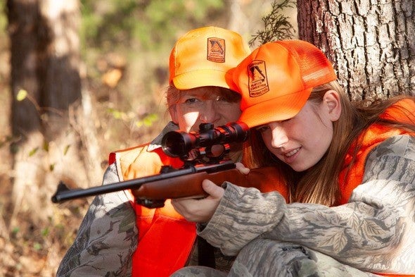 female deer hunters 