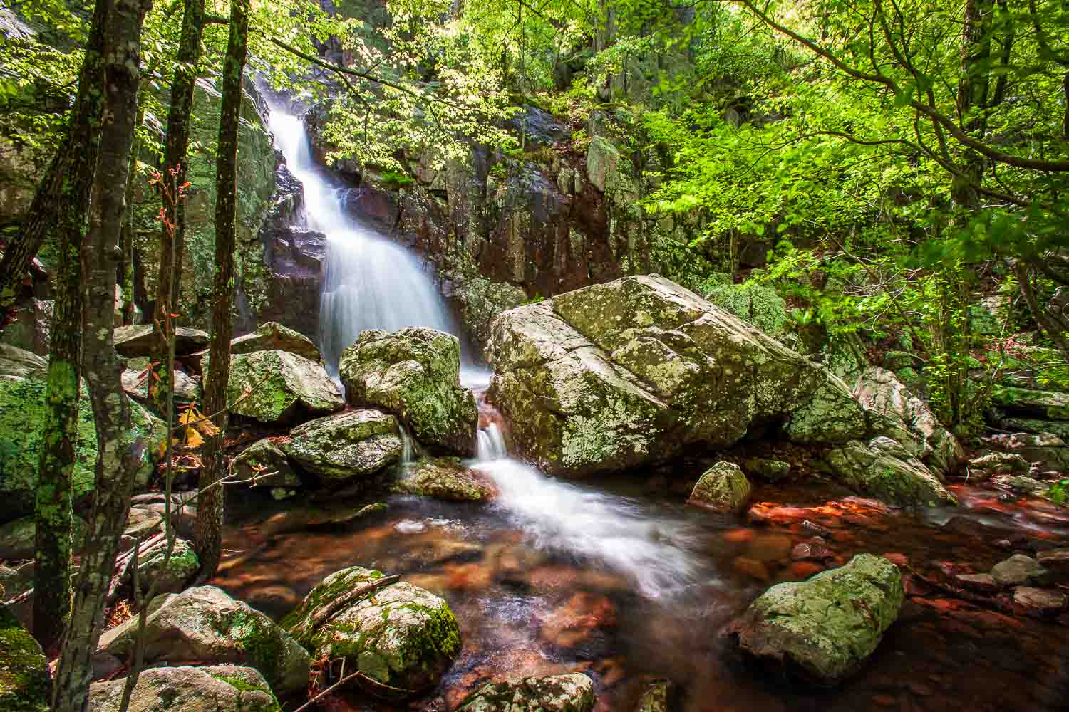 Mina Sauk Falls