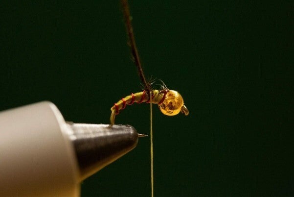 Tying fly