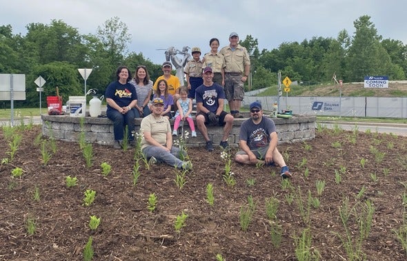 volunteers from MDC and Scout Troop 10