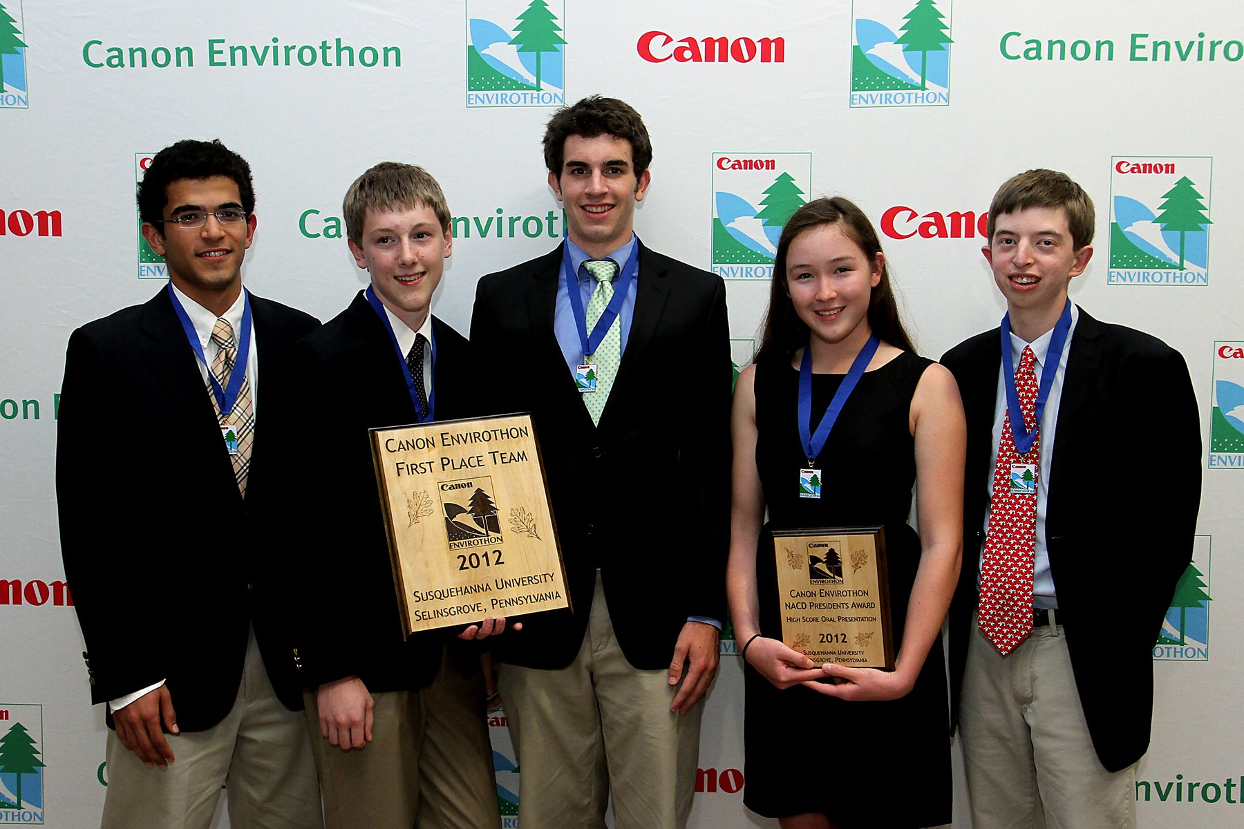 2012 Envirothon Winning Team from Pembroke Hill high school 