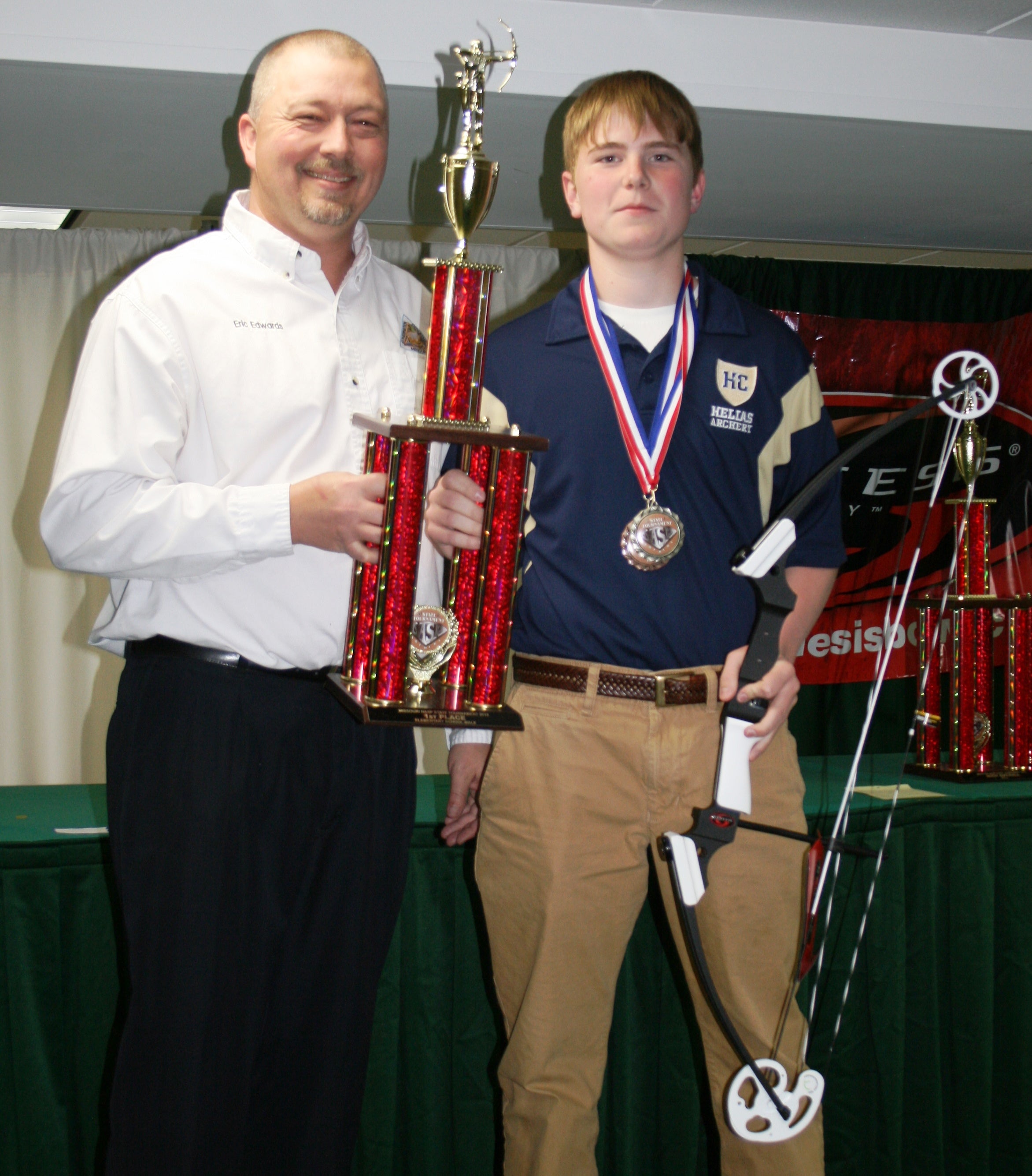 Seth Pezley wins Top Male Archer at 2015 MoNASP State Tournament