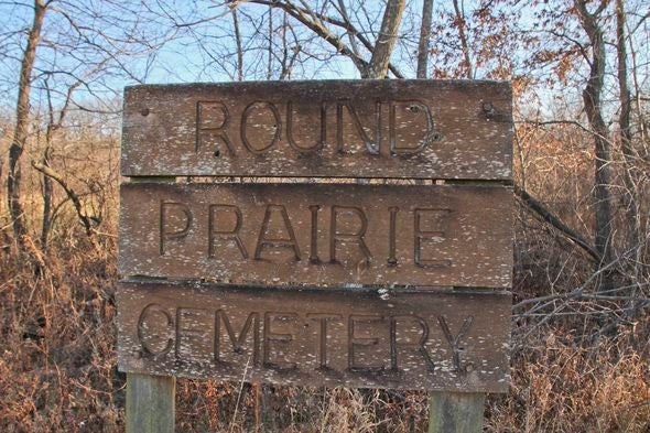 Sign for Round Prairie Cemetery