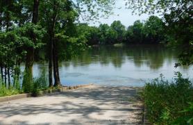 Boat access ramp to Osage River at Kings Bluff Access, Miller County, Missouri
